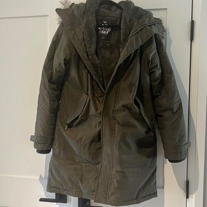 TNA summit parka